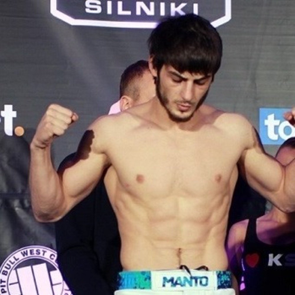 Meet your Posher, Arthur